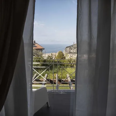 Bed & Breakfast Nesea Cefalù