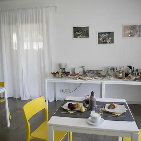 Nesea * Cefalù